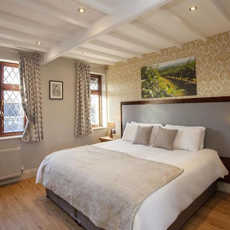 The Woodborough Inn Winscombe Номер фото