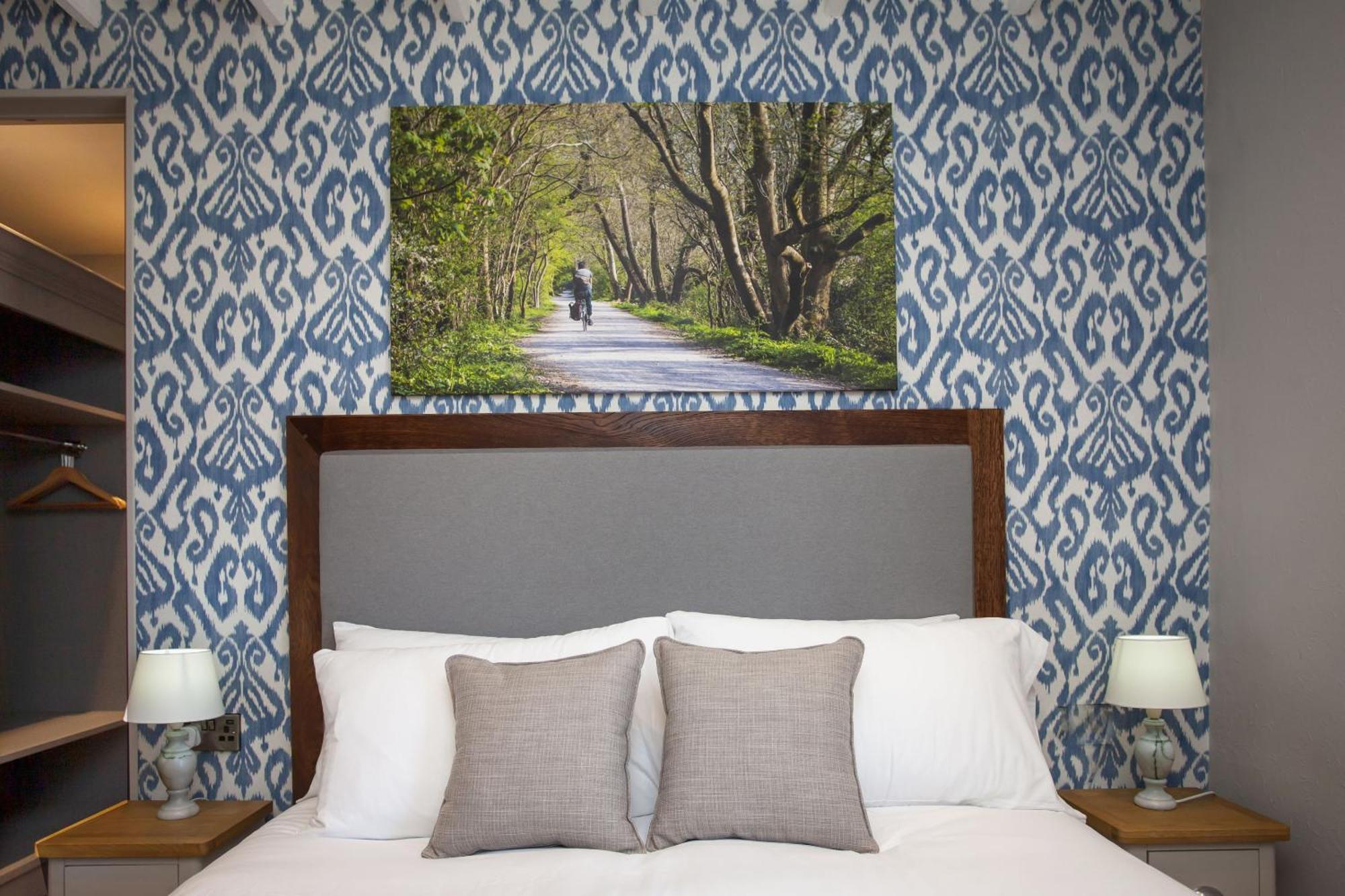 The Woodborough Inn Winscombe Екстер'єр фото