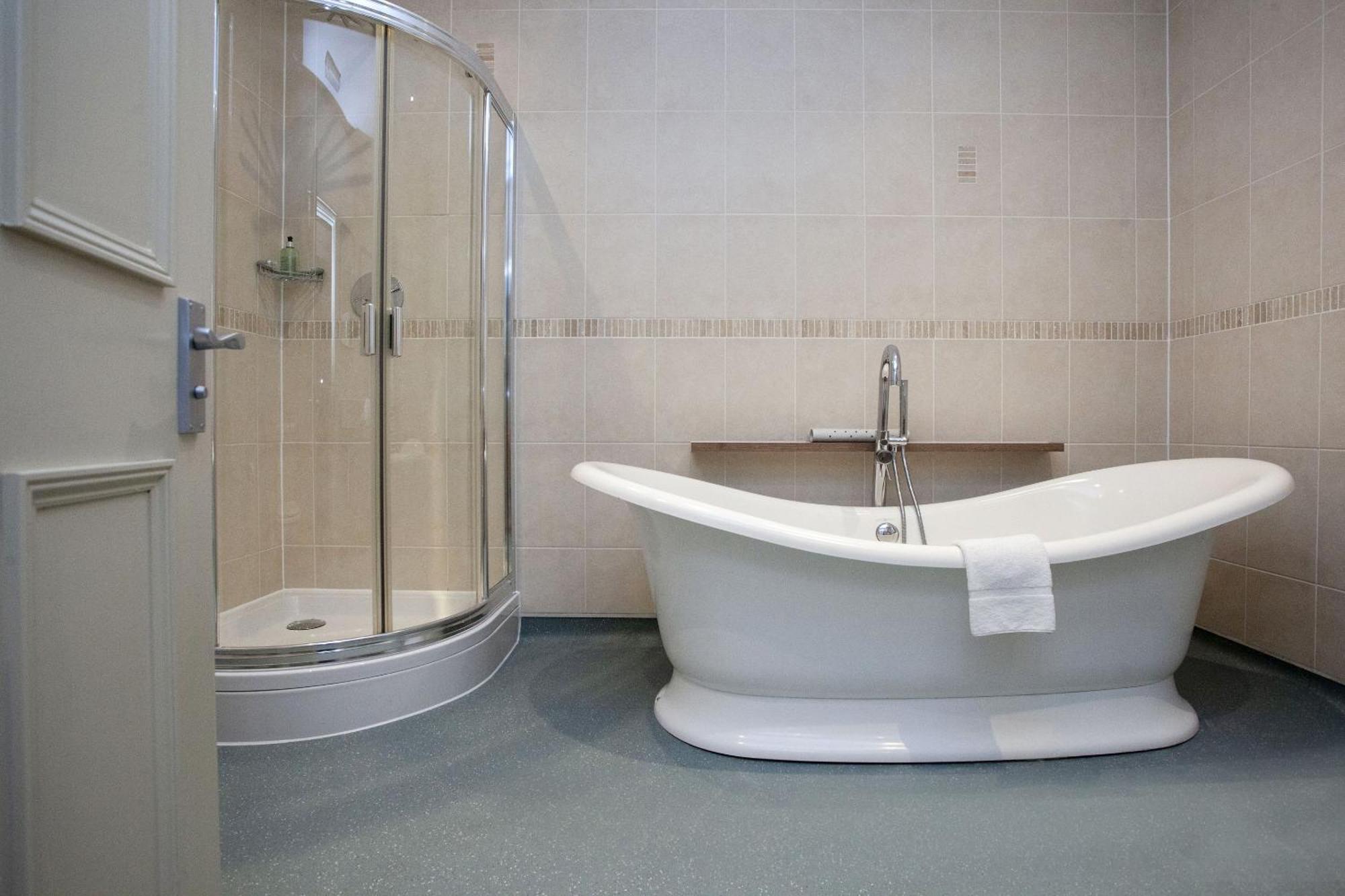The Woodborough Inn Winscombe Екстер'єр фото